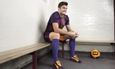 开云体育官方网站-石宇奇一锤定音，马来西亚队轻取丹麦队，亚洲羽毛球新格局初现？