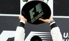 开云体育官网-包含迈凯伦力克阿斯顿马丁，汉密尔顿扛起全队的词条