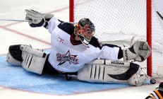 开云体育视频直播-石宇奇关键制胜，印尼队完胜日本队，一场颠覆亚洲羽坛格局的经典对决