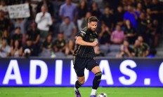 开云体育视频直播-圣埃蒂安主场击败波尔多，保持夺冠希望