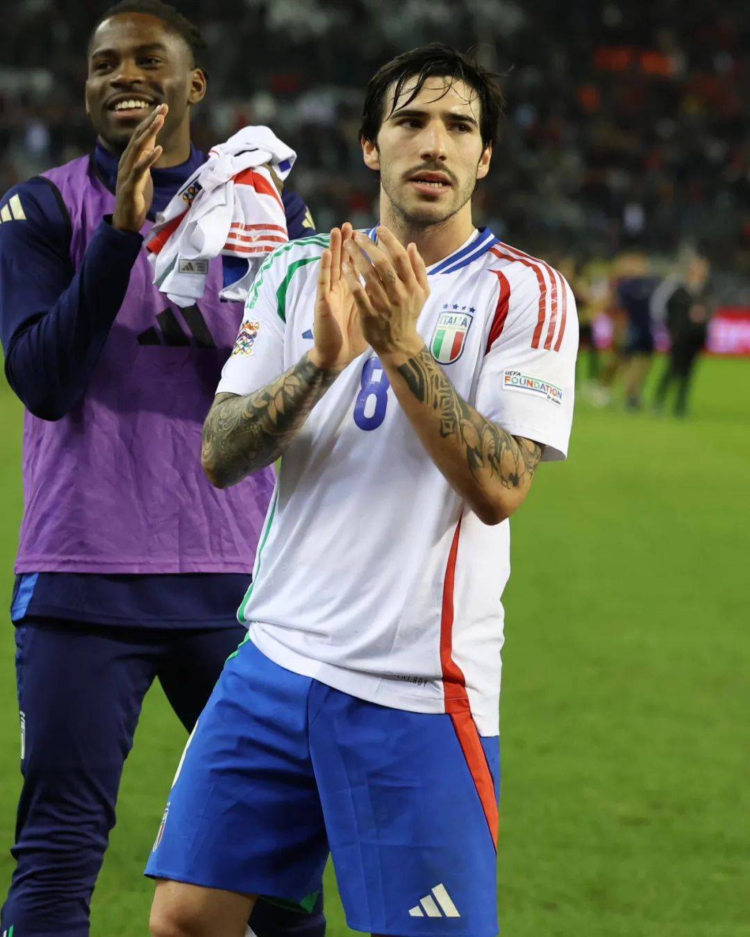 包含欧国联比赛希腊攻击手完成帽子戏法,帮助球队晋级的词条 包含欧国联比赛希腊攻击手完成帽子戏法,帮助球队晋级的词条