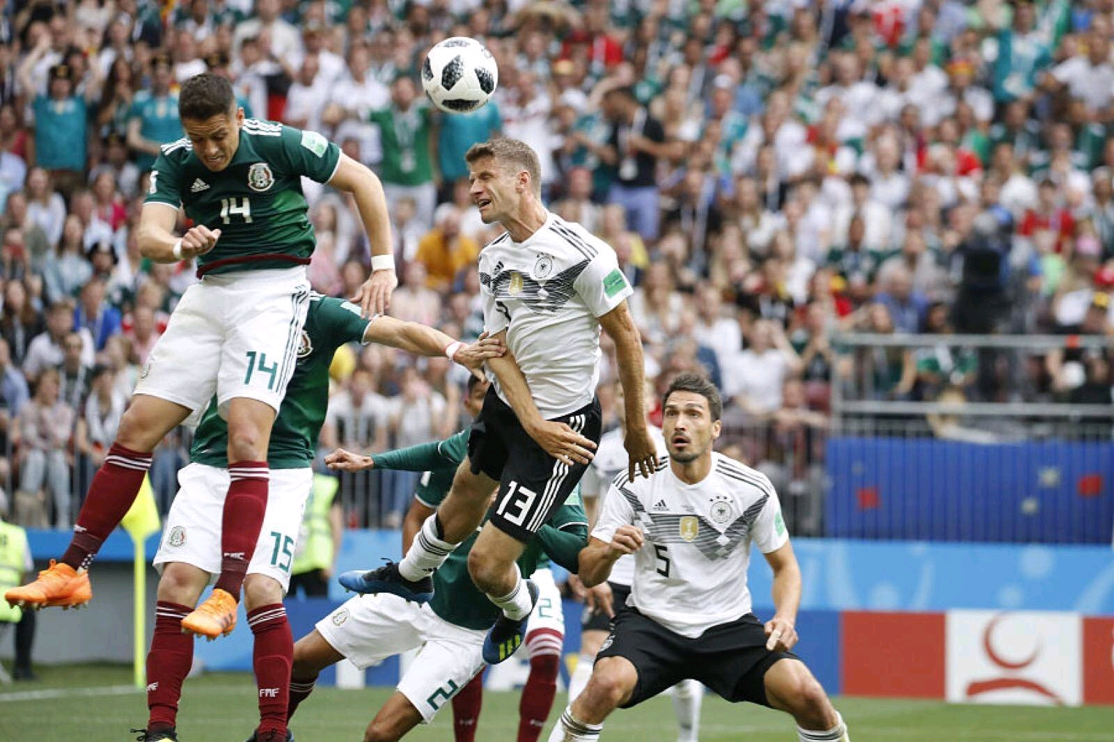 德国足球队在欧洲杯资格赛频频获胜，走向荣耀的简单介绍