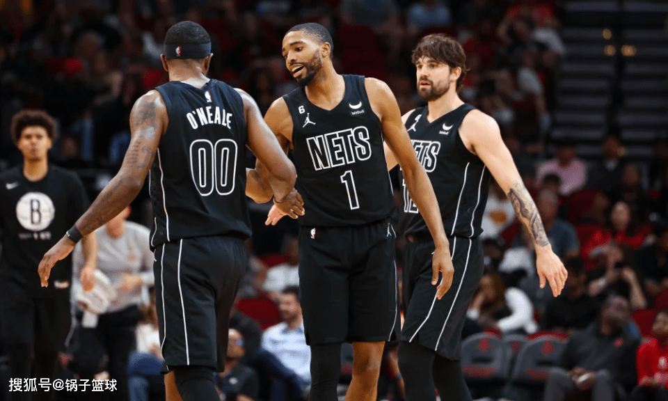 关于小牛不敌国王告别季后赛，未能成功晋级下一轮的信息