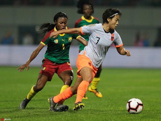 关于瑞士女足战胜喀麦隆，小组晋级的信息