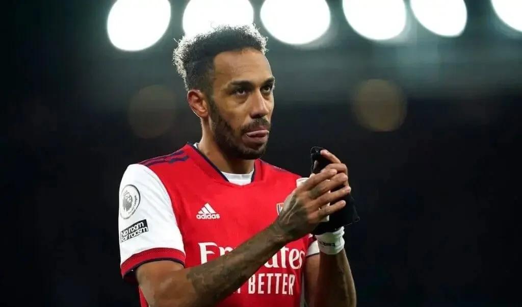 阿森纳横扫马赛，弗拉霍维奇打破历史纪录