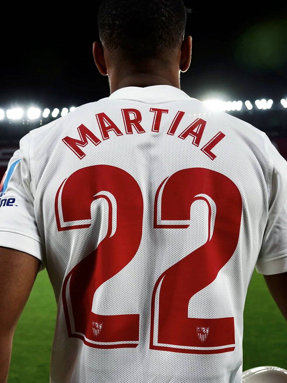 瓦伦西亚血洗英格兰，马夏尔一己之力扛起全队的简单介绍