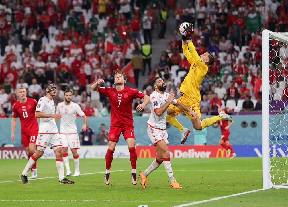 瓦伦西亚血洗英格兰，马夏尔一己之力扛起全队的简单介绍