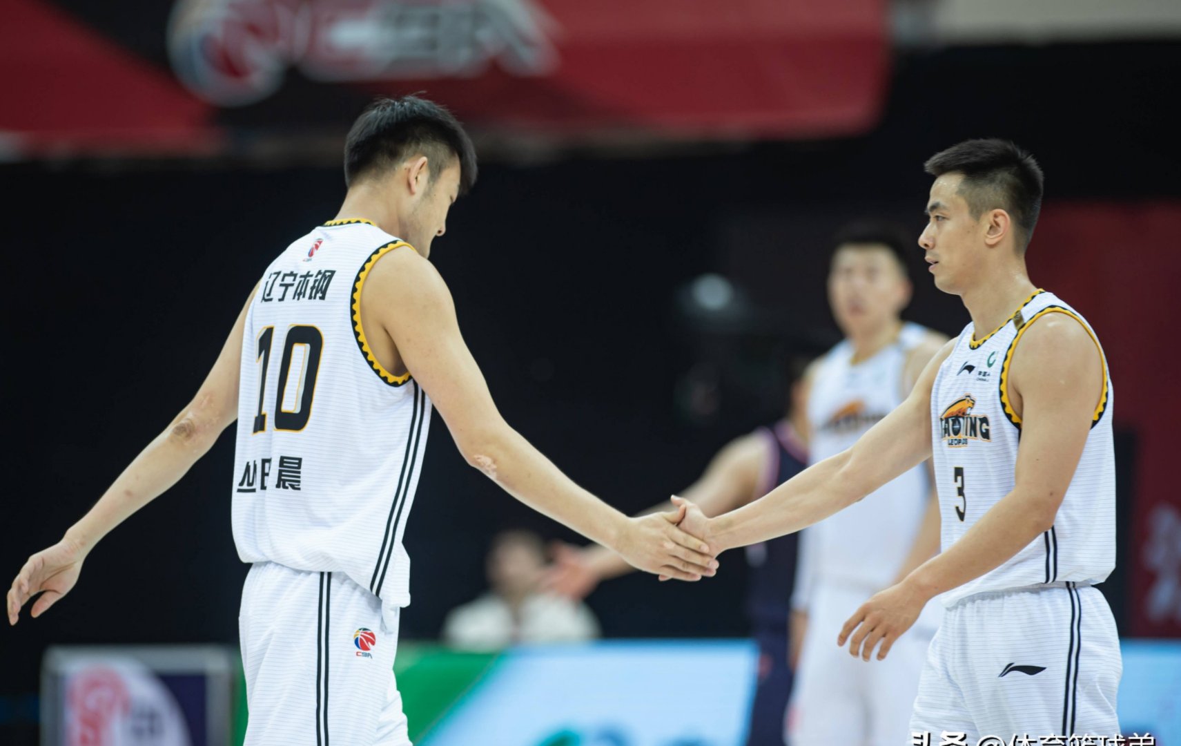 河南男篮击败上海队,连胜气势如虹的简单介绍 河南男篮击败上海队,连胜气势如虹的简单介绍