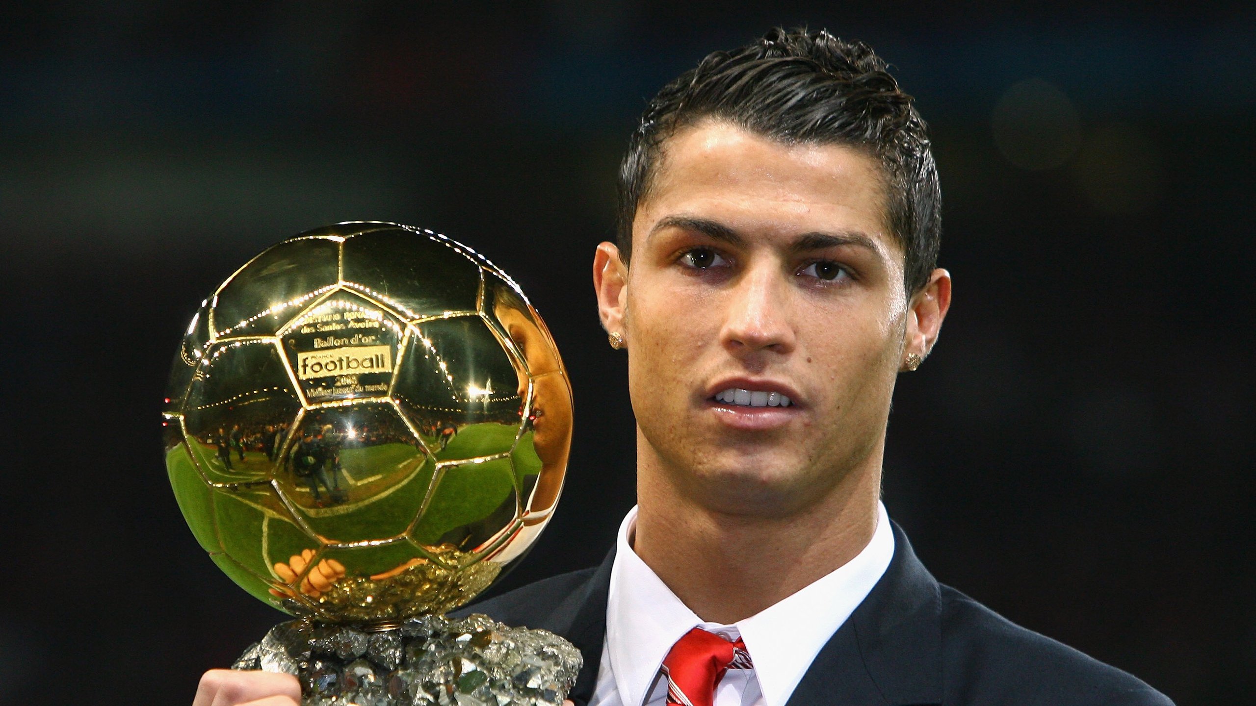 波尔一鸣惊人，葡萄牙队战术革新完胜德国队